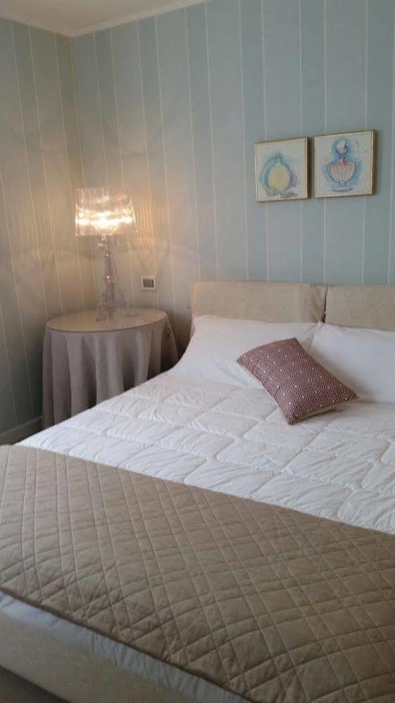 סיסטיאנה Hotel Eden מראה חיצוני תמונה